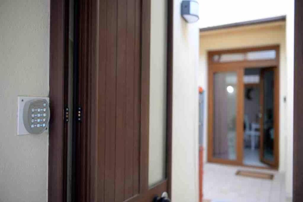 Stylish Loft Trivano 2 Beds/2 Bath Ferienhaus